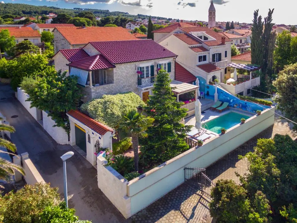 Apartments Villa Camellia