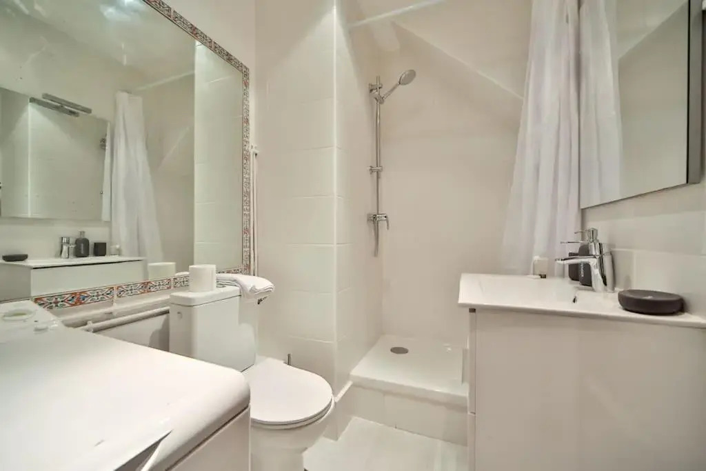 Grand Studio Confort/St Germain-Montparnasse/4P