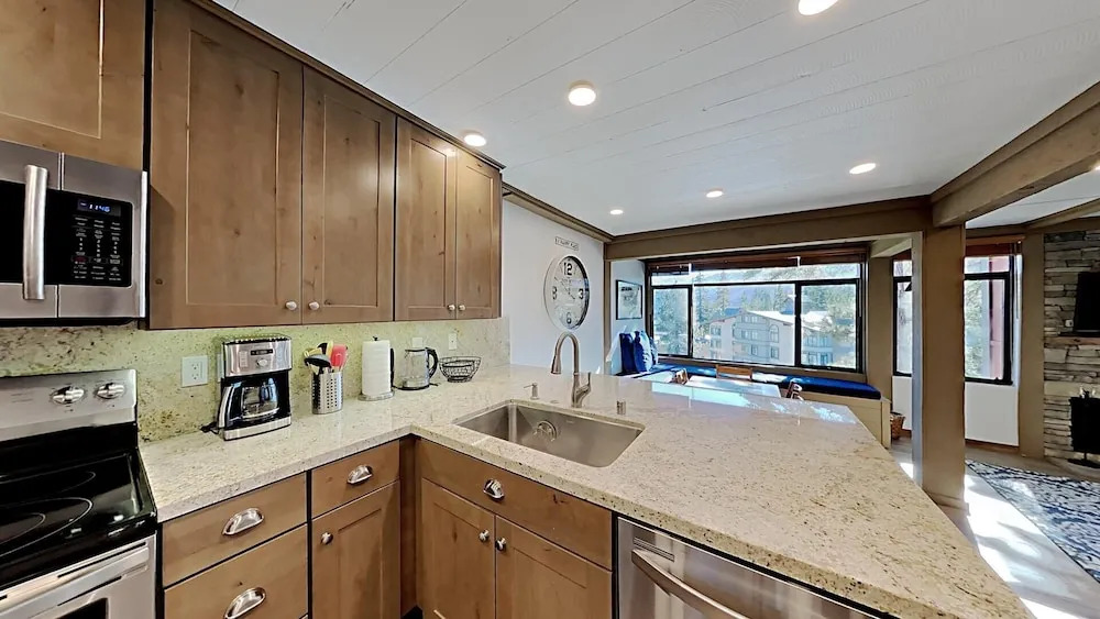 522 2 Bedroom Home