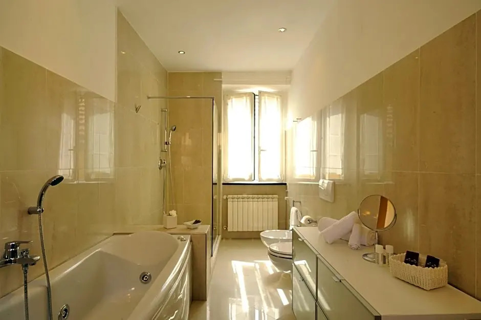 B&B Corallini