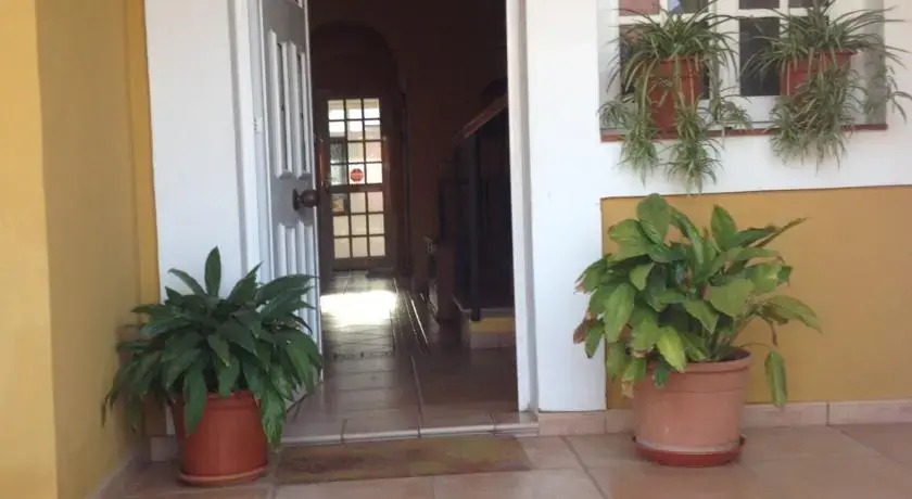 Hostel Reina