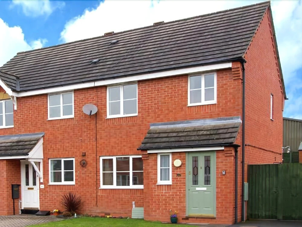 10 Friars Field