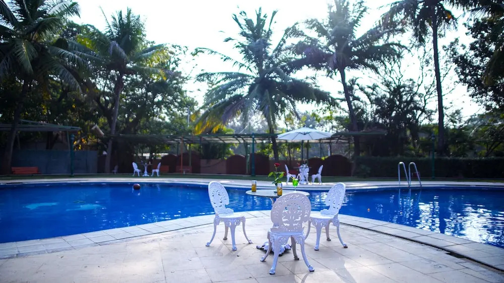 Celebrity Resort