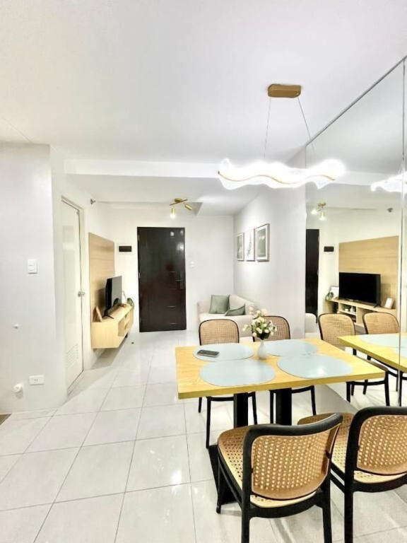 2 BR Urban Deca Homes Banilad by Gerra