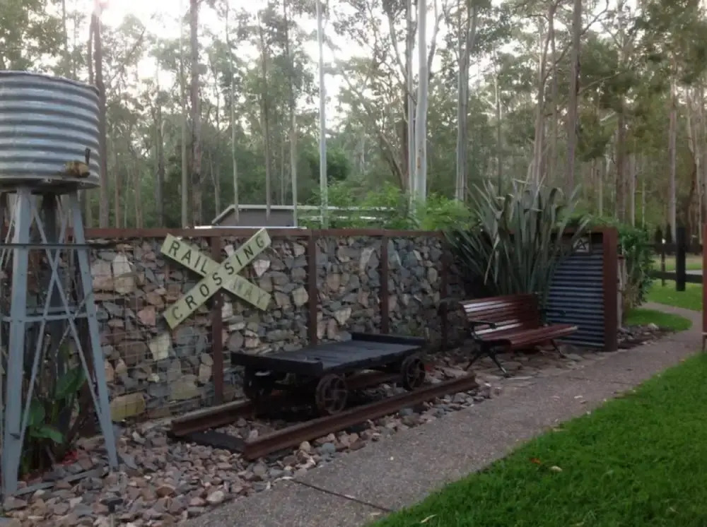 Mistinthegumtrees Eco Luxury Cabins
