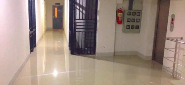 Warisa Apartment