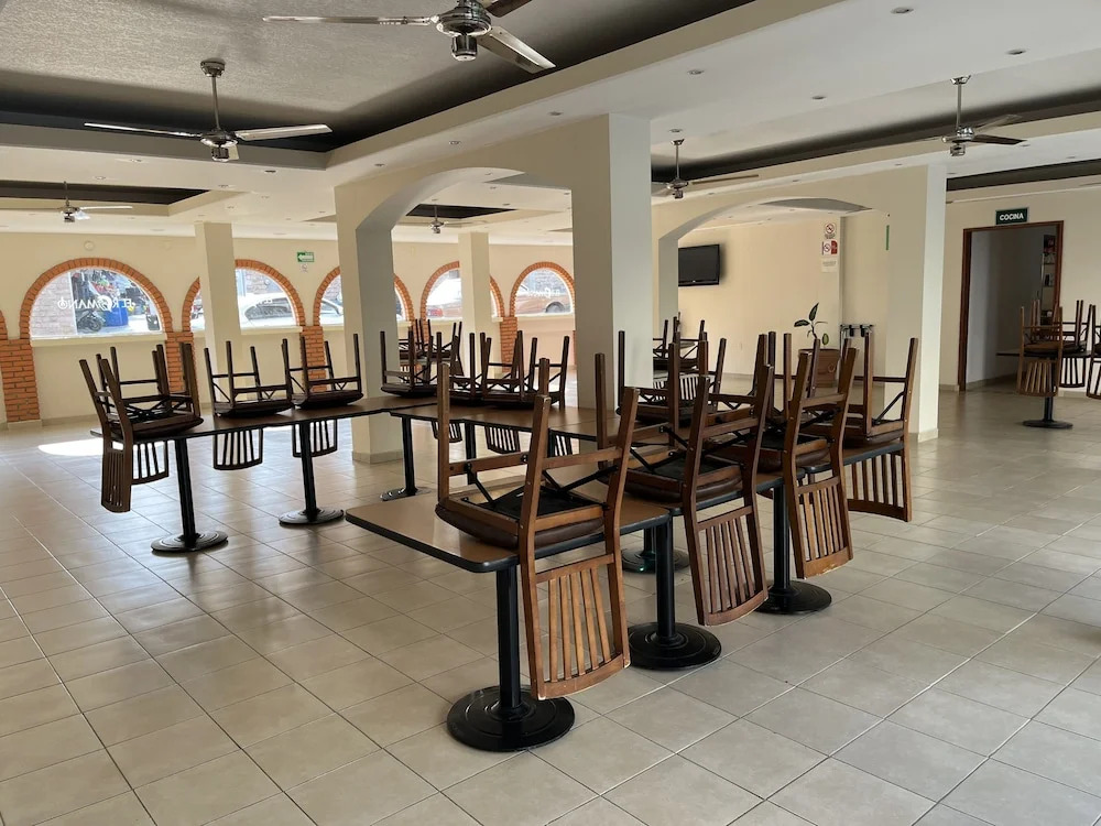 Hotel El Romano