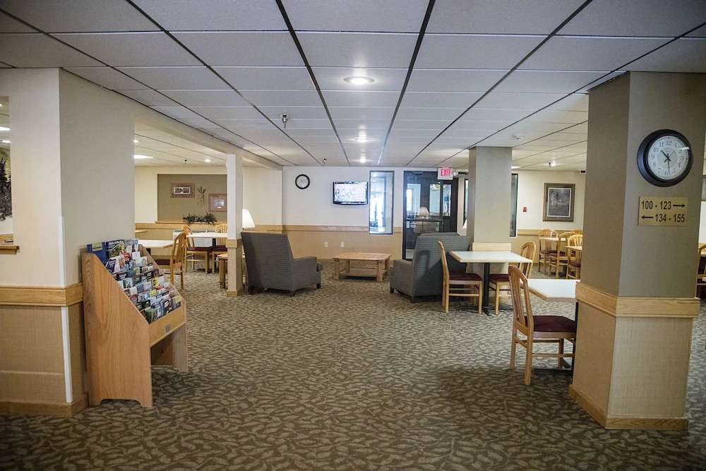 Grand Northern Inn