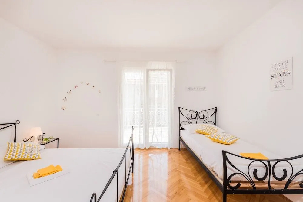 Apartment Hope
