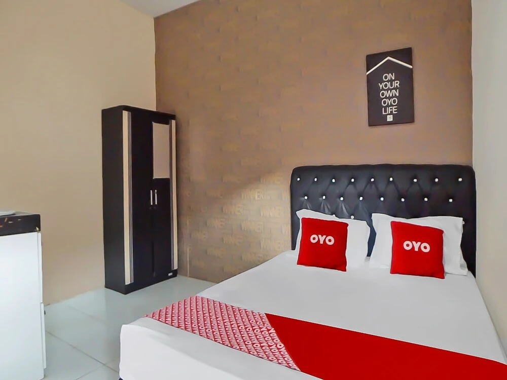 Hotel O N Guesthouse