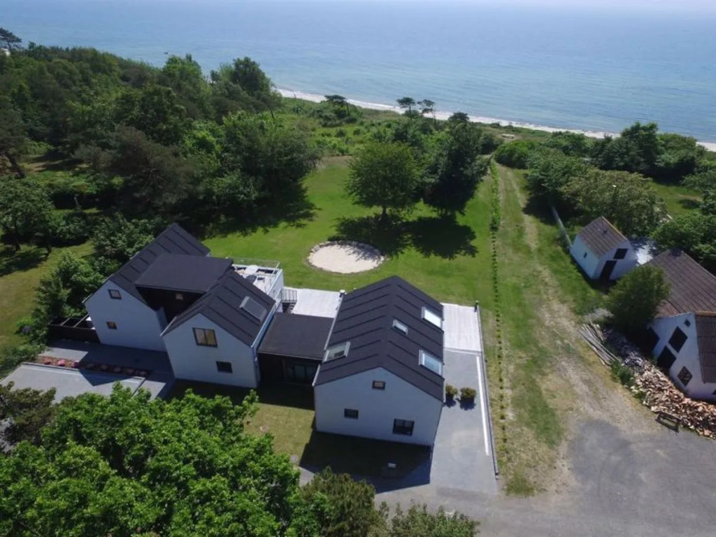 "Sarah" - 120m from the sea in Bornholm