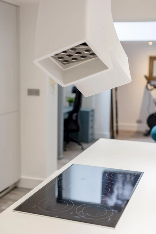 Luxury Architect Designed Apt 13 Mins to Royal mile