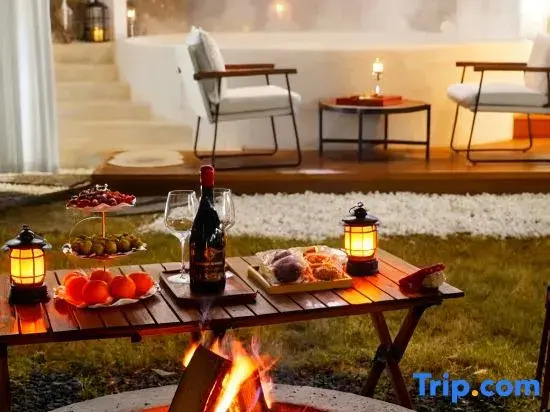 Shili Yunshe · INS Designer's Light Luxury Hot Spring Resort & B&B (Anji Yunshang Grassland Branch)