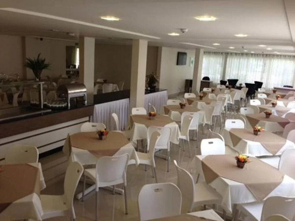 Hotel Candeias