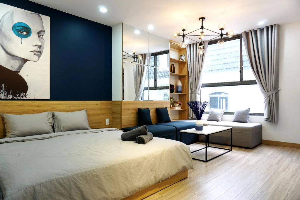 Orchard Garden studio apartment near airport 5