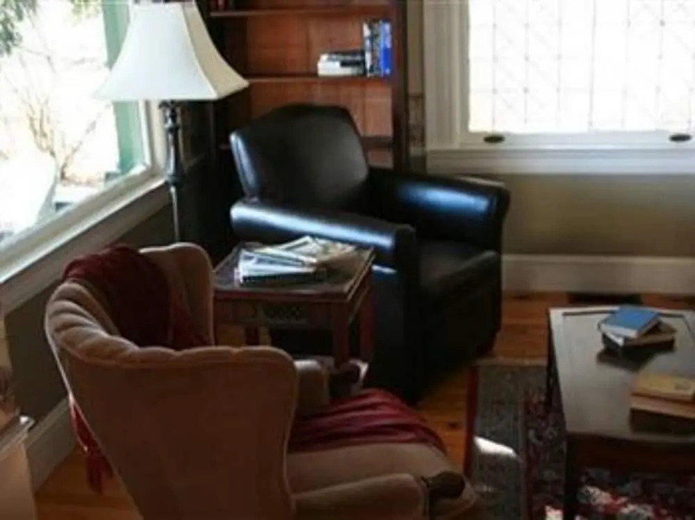 The Glens Falls Inn