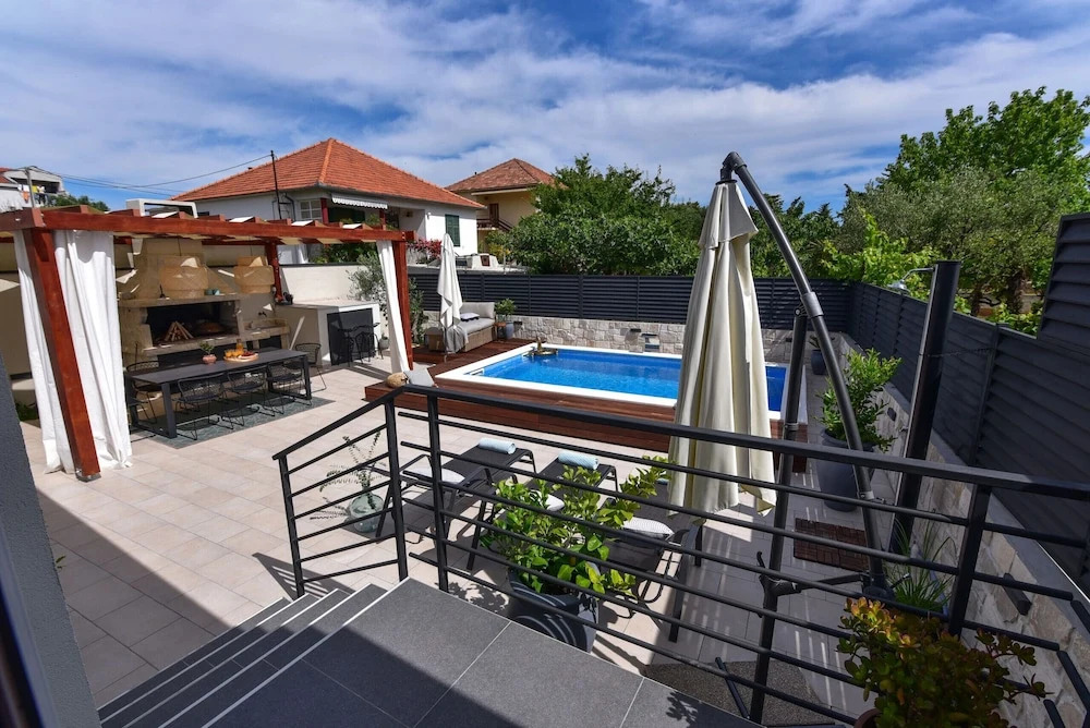 Villa Teuta ZadarVillas