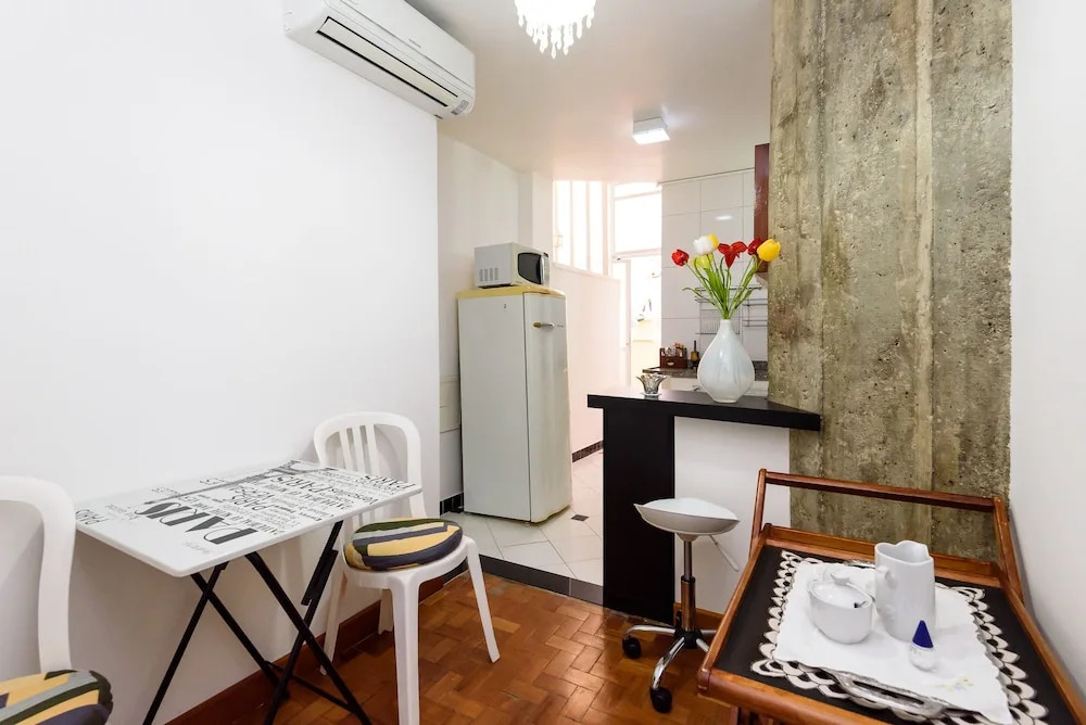 Omar do Rio - Apartamento Chang