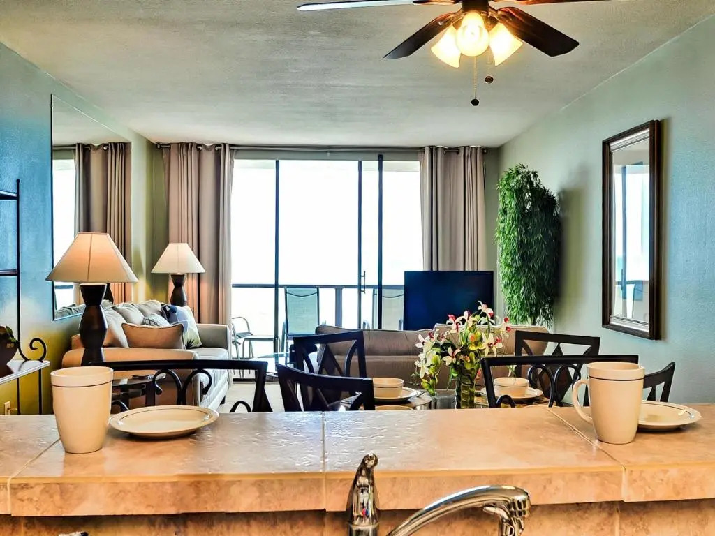 440 West Condos 908N