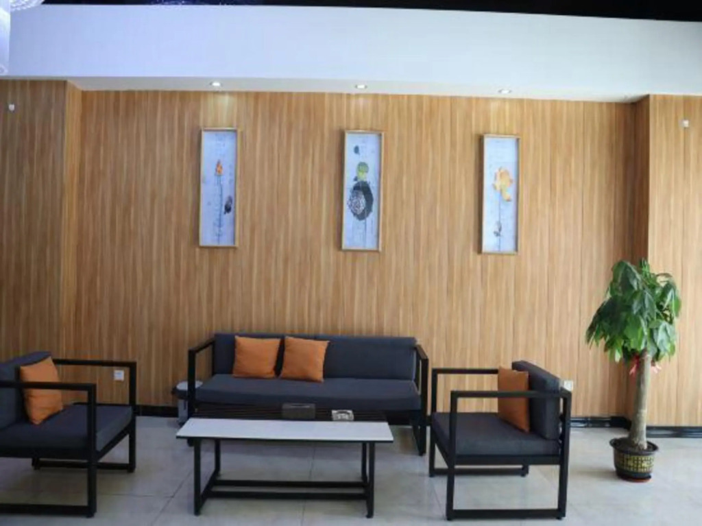 Yuting Hotel (Hefei Central Huancheng Fanhua Avenue subway station)