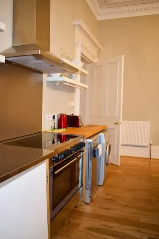 Bright and Spacious New Town Apartment