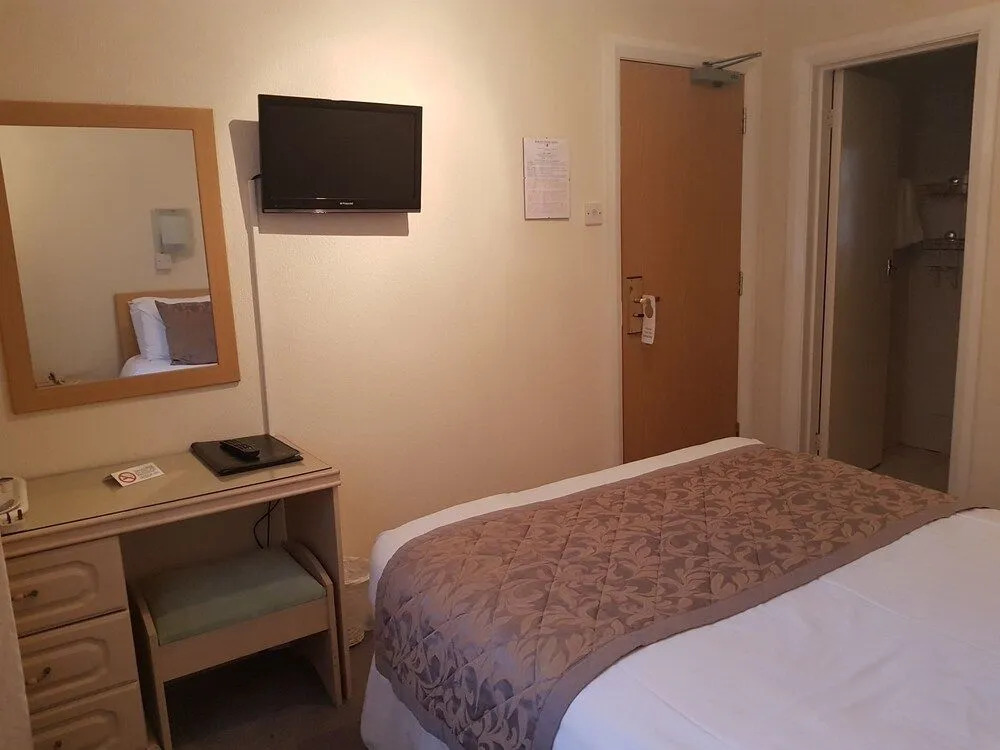 Burley Court Hotel
