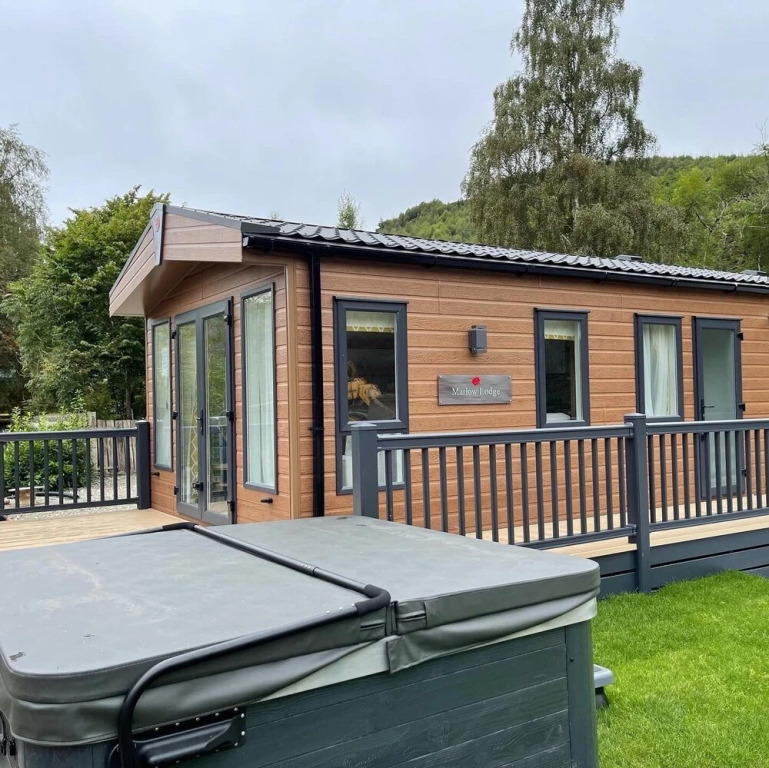 Luxury 3-bed Lodge in Crieff