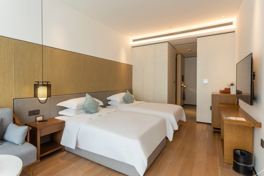 Yinju Jingde Art Hotel