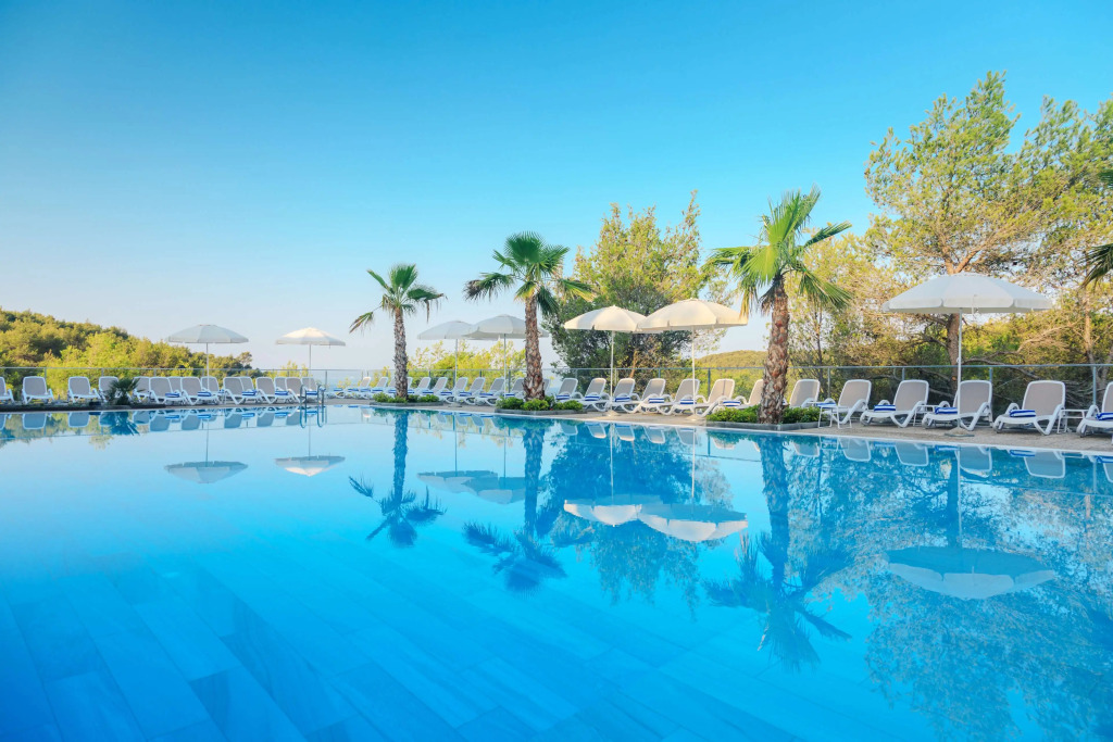 Gava Waterman Milna Resort - All Inclusive