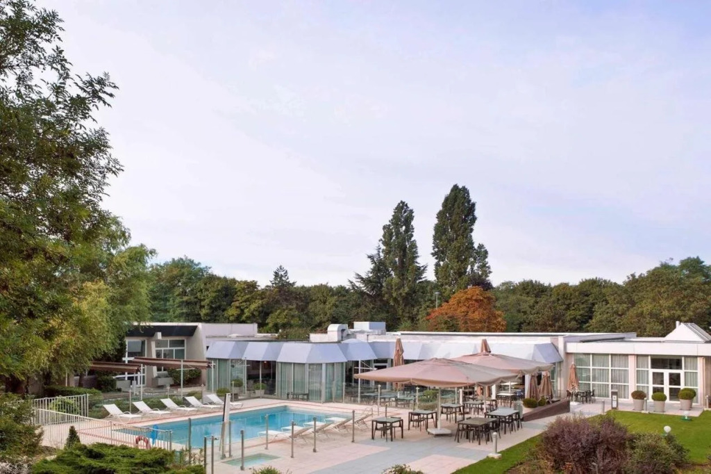 Hotel Novotel Evry Courcouronnes
