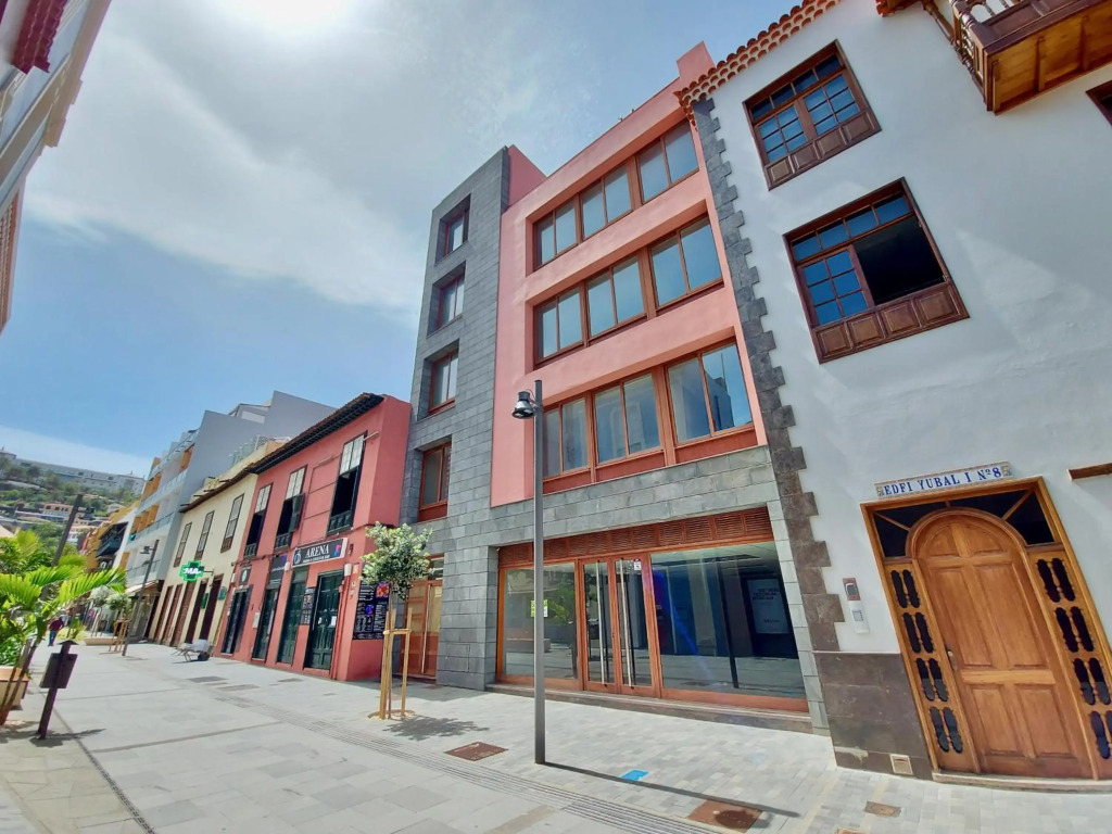 AROMAS Suites Attic