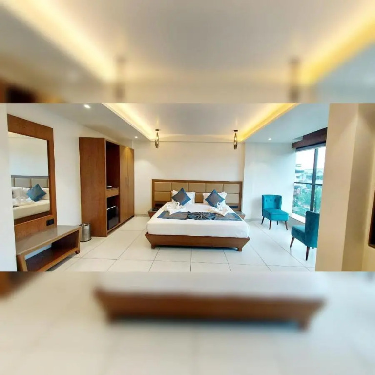 Hotel Red Chillee Restro