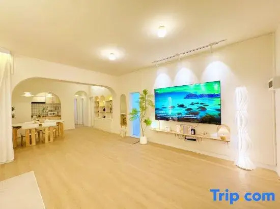 Shiyi Homestay (Shantou The Mixc)