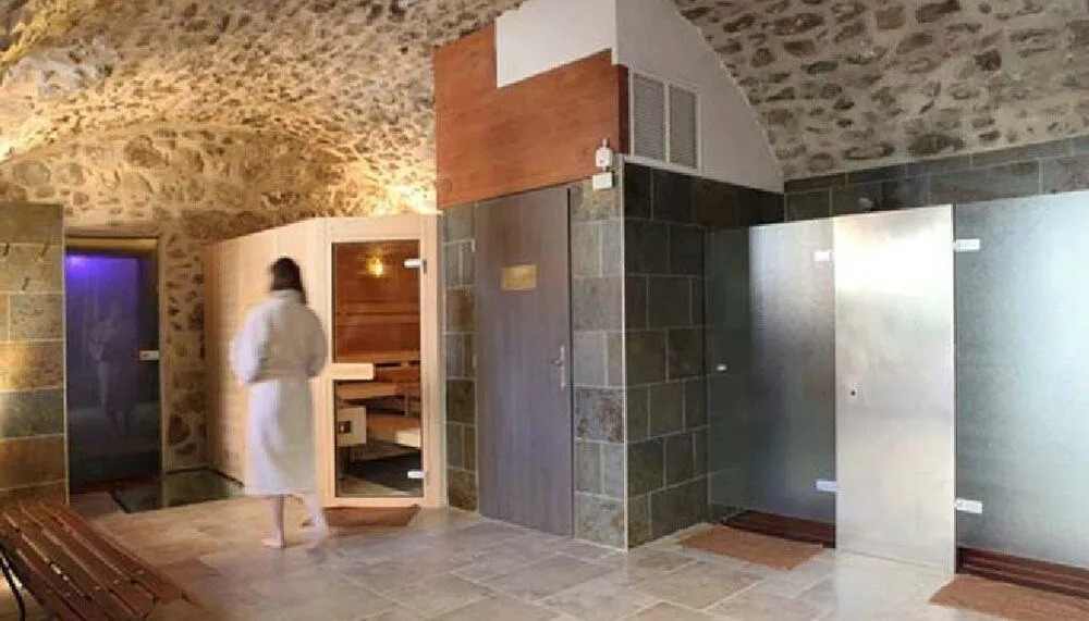 Domaine Saint-Roch Hotel Spa
