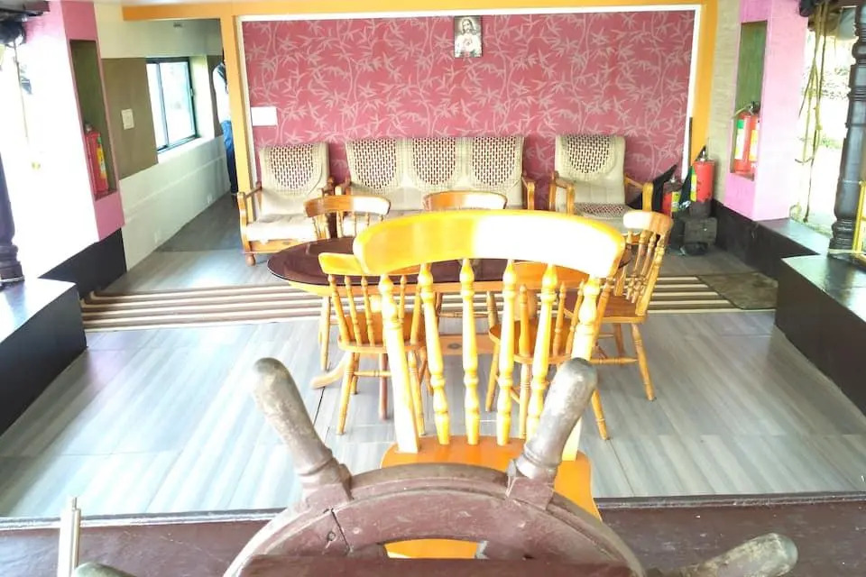 Big B Houseboats