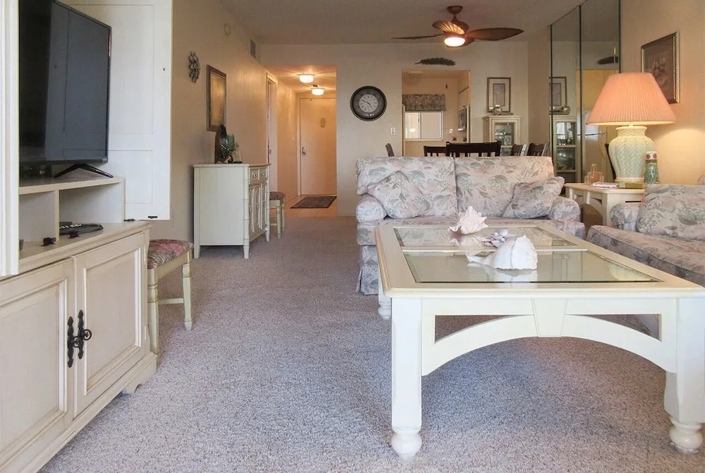 Leonardo Arms 407 - 2 Br Condo