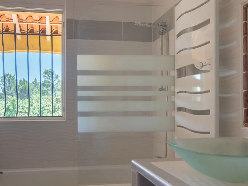 Secluded Villa in Lorgues With Private Pool