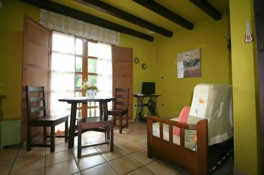 Apartamentos Turisticos Paseo de la Alameda