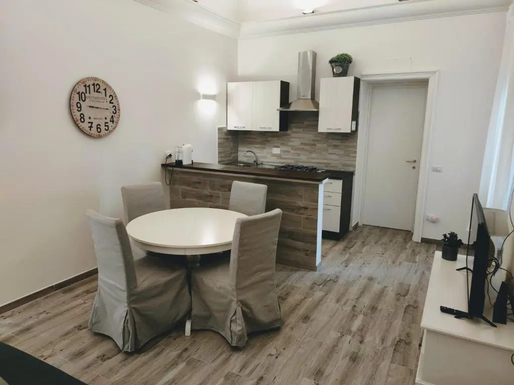 Christy Suite Elegante appartamento nel centro storico di Anzio