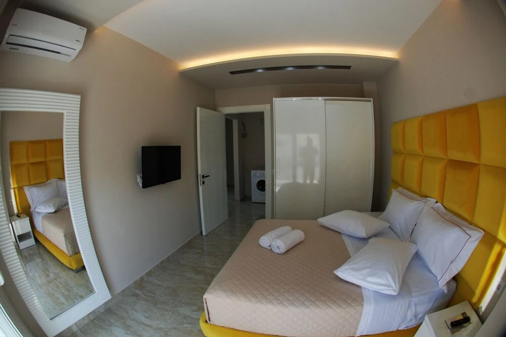Oceanic Luxury Apartments