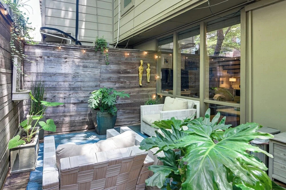 Pool Access! Sleek Condo, 2 Mi to Memorial Park