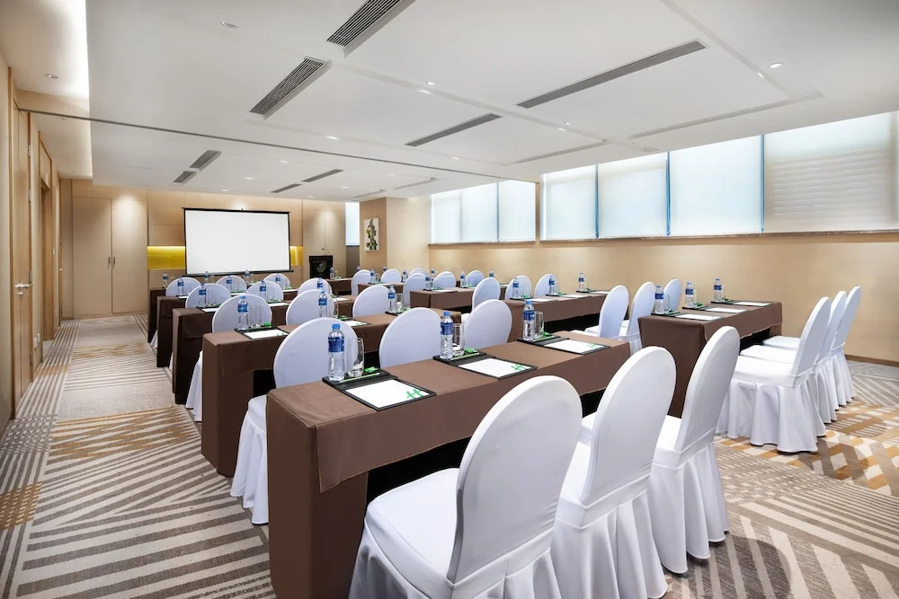 Holiday Inn  Suites Lanzhou Center