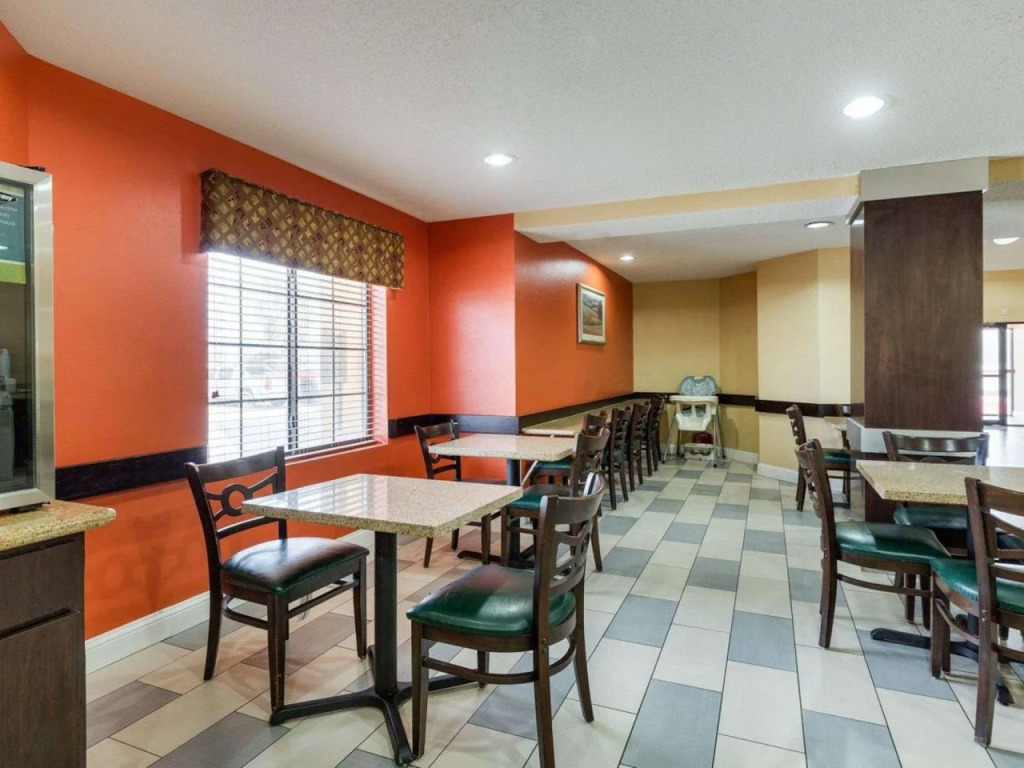 Quality Inn Baytown - Houston East