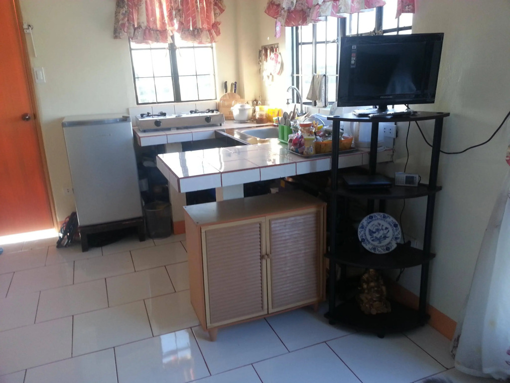Cenco Suites Residences - Transient in Tanza Cavite