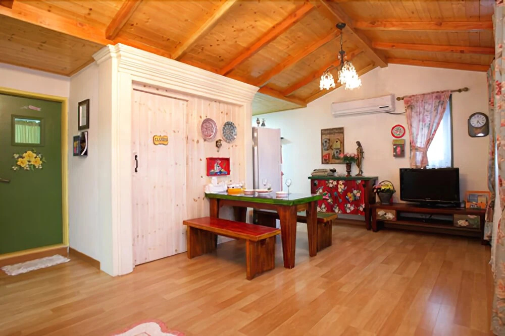 Ganghwado Helgi House Pension