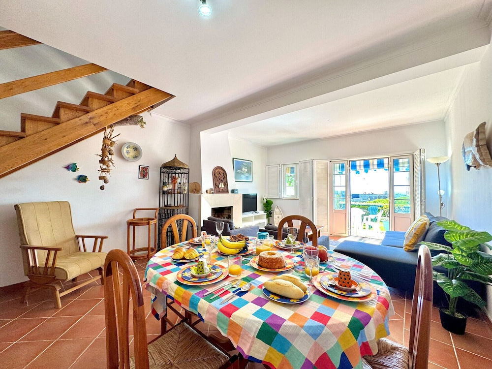 Monte Gordo Vila Verde by Homing