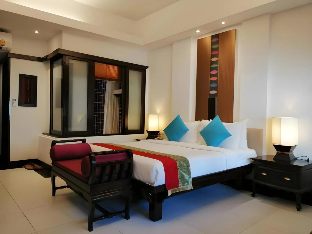 Yantarasri Resort