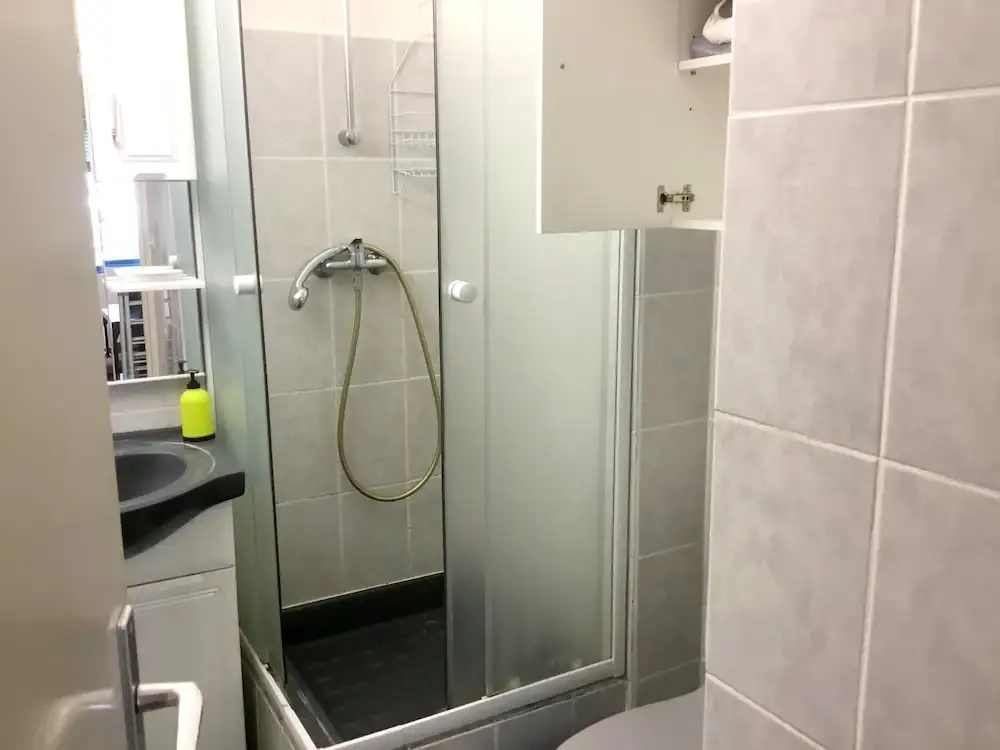 Studio in Saint-denis, With Wifi - 3 km From the Beach