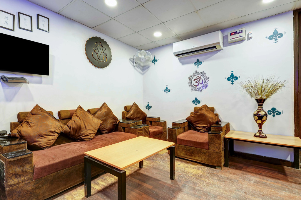 Super Townhouse Super Anmol Residency