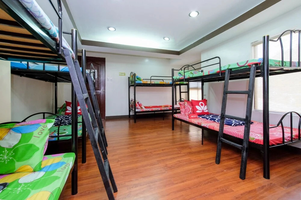 ZEN Hostel Quirino Ave. Malate
